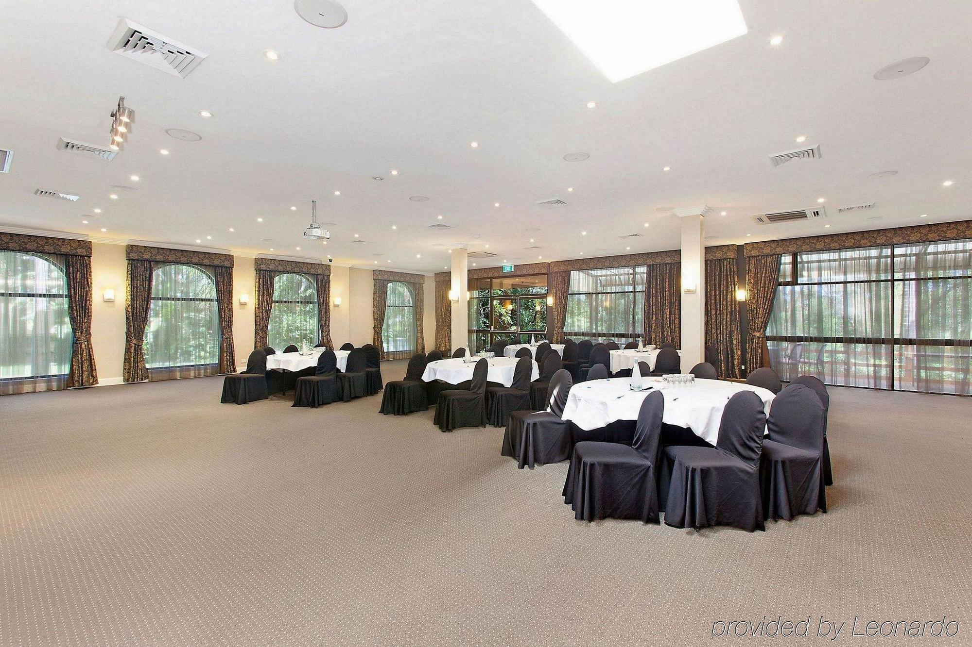 Checkers Resort Terrey Hills Eksteriør bilde