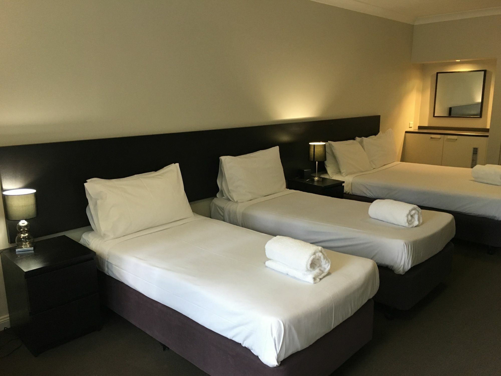 Checkers Resort Terrey Hills Eksteriør bilde
